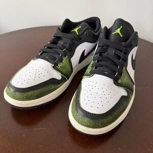 Nike Air Jordan 1 Low Wear-Away Black and Green Sneakers, Sz 10.5
